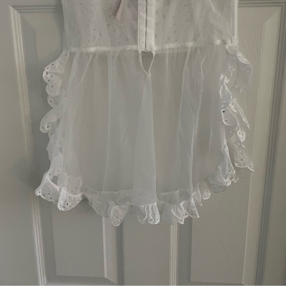 New! Victoria's Secret Lace Mesh Eyelet Ruffle Babydoll Lingerie 22888 - Picture 9 of 13